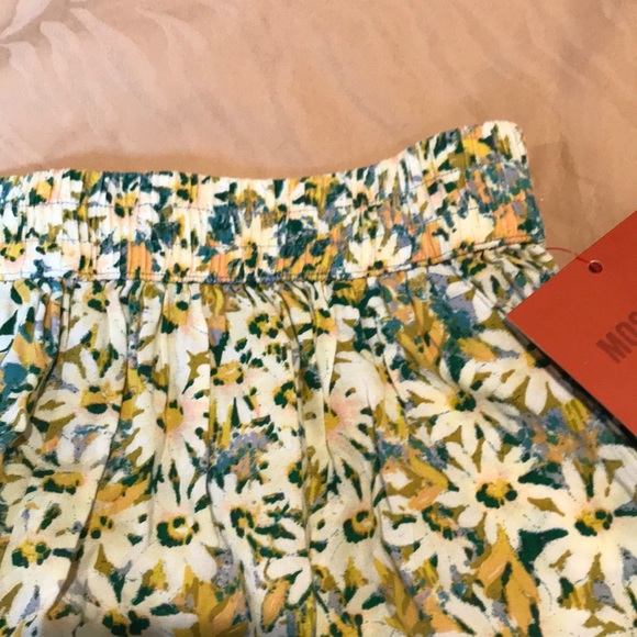 Mossiso flowy floral shorts - Picture 2 of 2